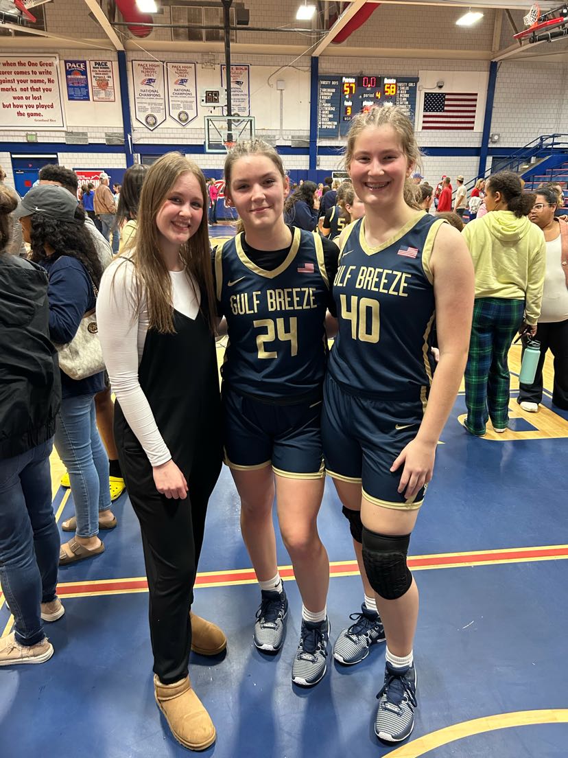 Lily23l's tweet image. had so much fun watching my favs play against pace last night! I am so happy they pulled through and are headed to the regional finals!!