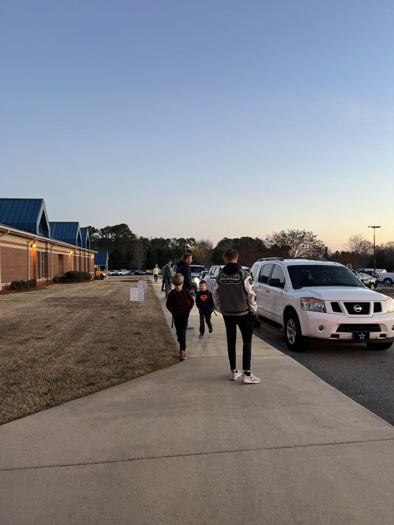 Olabaseball1 (@olabaseball1) on Twitter photo Really enjoyed getting to see the Rock Springs Elementary School students this morning! Saw a lot of Future Oboyz and future lady mustangs!! Thanks for having us <a href="/RSE_HCS/">Rock Spring Elem</a> ALL-STAR book fair is in full effect! Read! Read! Read! Really enjoyed getting to see the Rock Springs Elementary School students this morning! Saw a lot of Future Oboyz and future lady mustangs!! Thanks for having us <a href="/RSE_HCS/">Rock Spring Elem</a> ALL-STAR book fair is in full effect! Read! Read! Read!