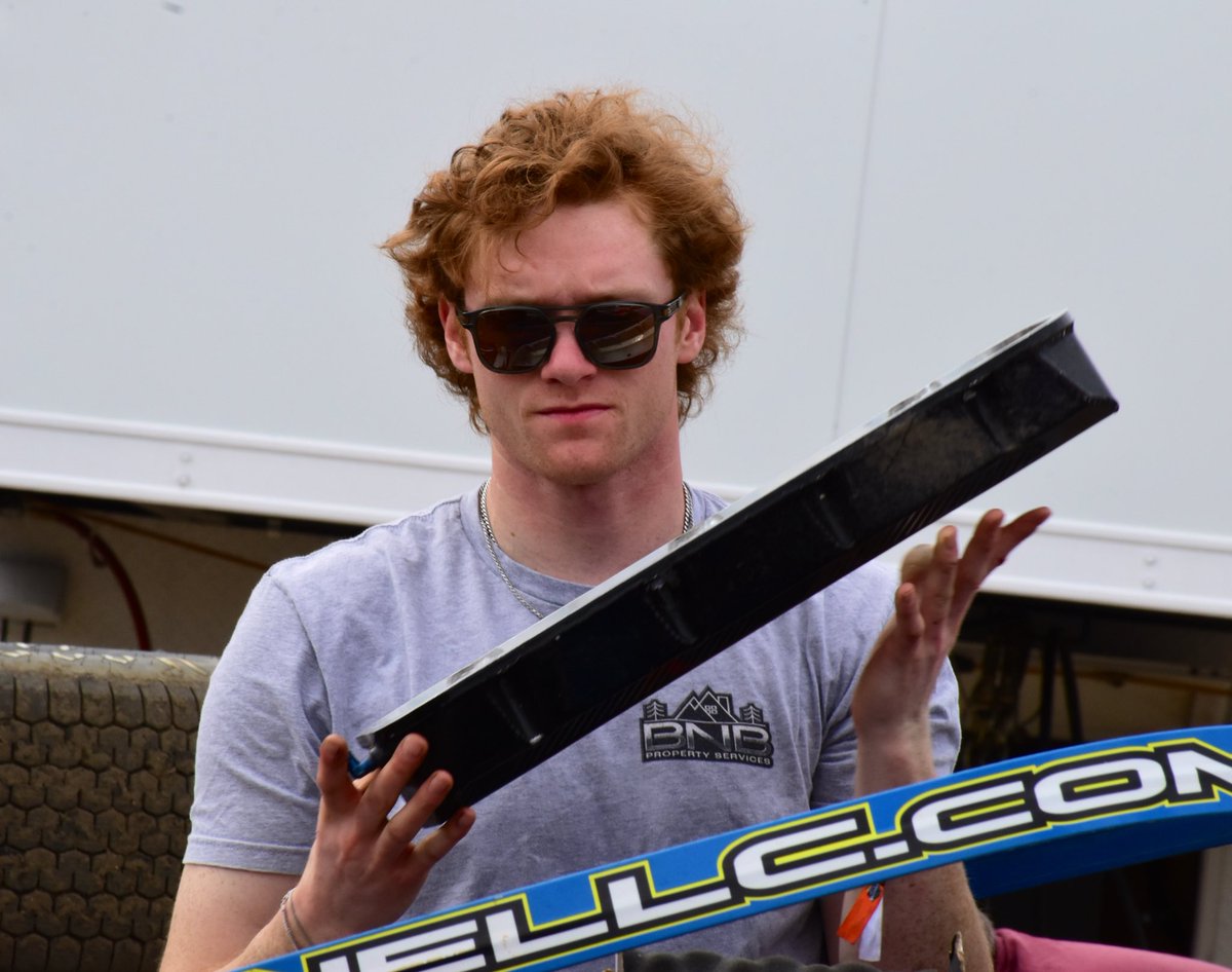 #FLinFeb | <a href="/JackLehner_/">Jack Lehner</a> practicing is Gator holding technique 🧐 🐊 

<a href="/VolusiaSpeedway/">Volusia Speedway Park</a> | <a href="/DIRTcarNats/">DIRTcar Nationals</a>