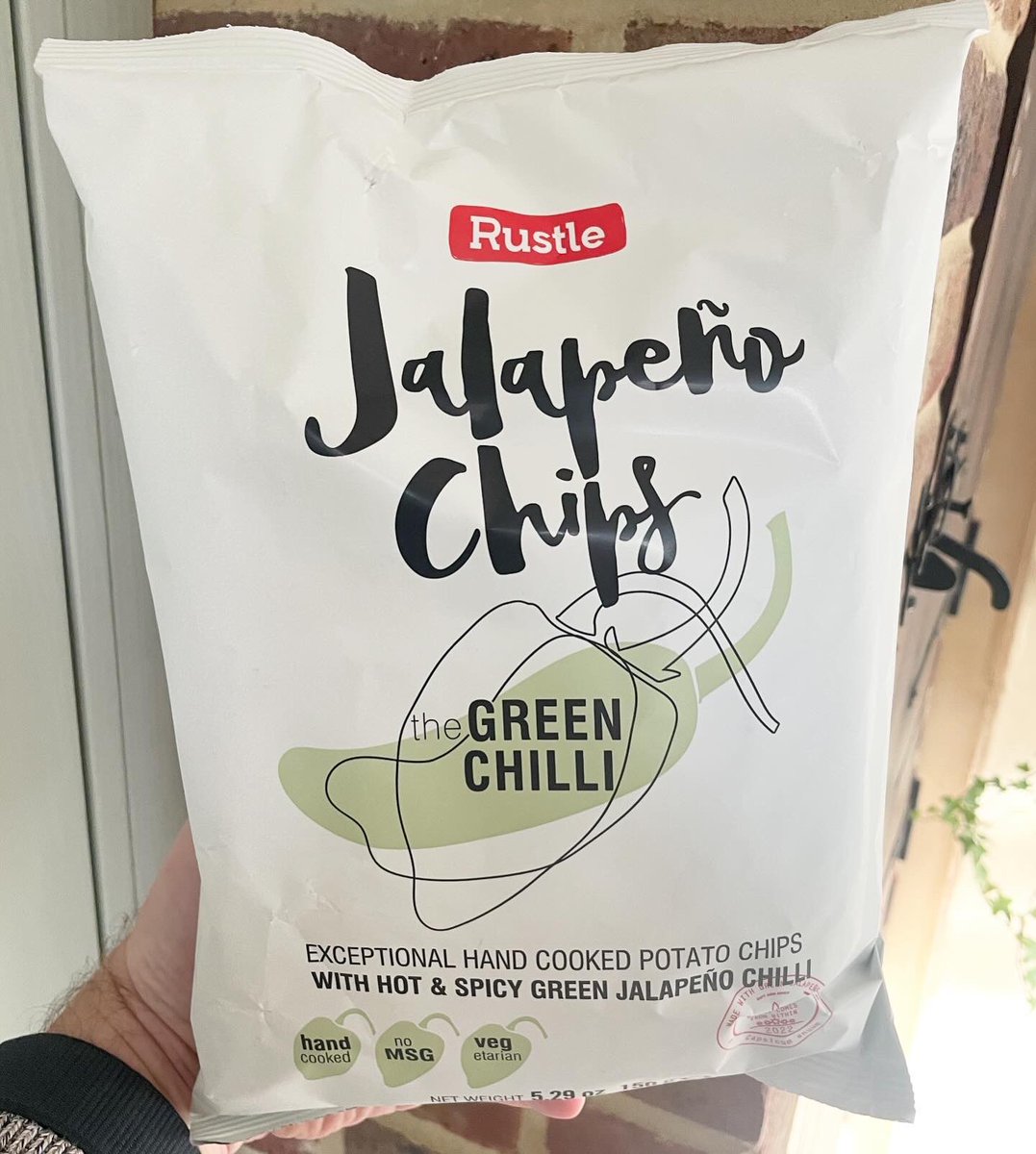 All_Things_New_'s tweet image. [Gifted] Rustle Chips! 👀 Super crunchy, tasty chips (or should we say crisps) 💌 They’re available on Ocado now! #rustle #rustlecrisps #crisps #chips #truffle #paprika #jalapeno #new #wellthisisnew #gifted #ad