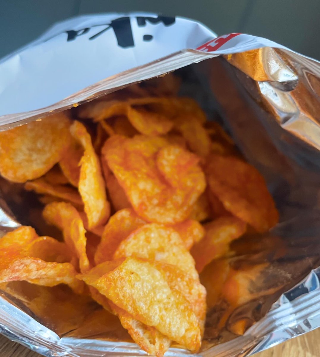 All_Things_New_'s tweet image. [Gifted] Rustle Chips! 👀 Super crunchy, tasty chips (or should we say crisps) 💌 They’re available on Ocado now! #rustle #rustlecrisps #crisps #chips #truffle #paprika #jalapeno #new #wellthisisnew #gifted #ad