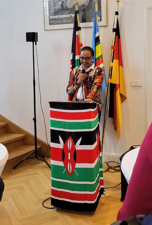 On my way back from a successful mission to Germany. On the agenda:
- Diaspora jobs (please see make-it-in-germany.com/en/)
- diaspora investments under the GIZ-WIDU project (widu.africa)
- improving services to the diaspora in Germany (and the neighborhood). Spoiler