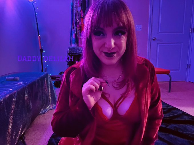 Aw my new bangs make me look so cute and innocent... Do you think anyone would suspect my tiny key is