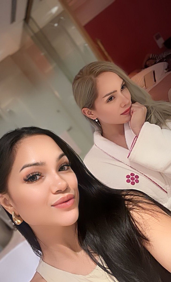 theadinosaur's tweet photo. Girls just wanna have fun✨ https://t.co/opheEo2SHp