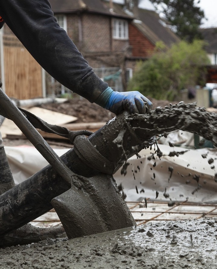 RapidReadyMix's tweet photo. From permeable concrete to durable floor screed and beyond, our extensive selection caters to your project's specific needs. Not sure what's right for you? Our expert office team is ready to guide you. Reach out today for tailored advice and solutions! https://t.co/62bdSiPTwx