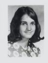 rosana's tweet photo. Historinha. 
No começo dos anos 70 eu fui morar no Canada, em Toronto. E fui para a escola. Minha melhor amiga era uma garota chamada Virginia, minha BFF. Em 1972 voltei para o Brasil. Ficamos em contato um tempo, ela foi morar na Italia. Mas nos anos 80, nos perdemos. 
Sempre pensava nela, procurava no Google, nada.