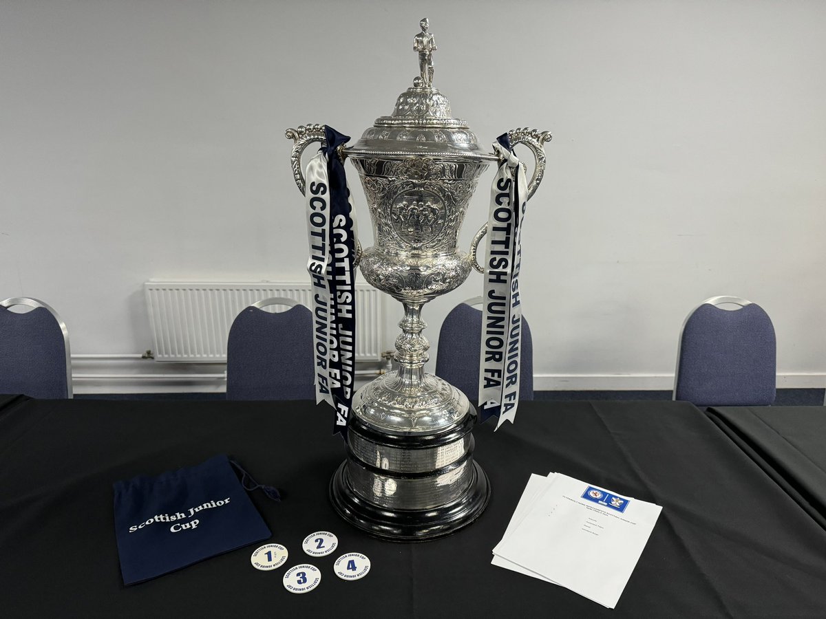 🏆 𝗦𝗖𝗢𝗧𝗧𝗜𝗦𝗛 𝗝𝗨𝗡𝗜𝗢𝗥 𝗖𝗨𝗣 𝗗𝗥𝗔𝗪 🏆

Clydebuilt Home Improvements Scottish Junior Cup Semi-Final.

<a href="/atfc1909/">Auchinleck Talbot</a> 🆚 <a href="/darvelfc/">Darvel FC</a>

<a href="/OnlySportLTD1/">Only Sport LTD</a> 🏆 #ScottishJuniorCup