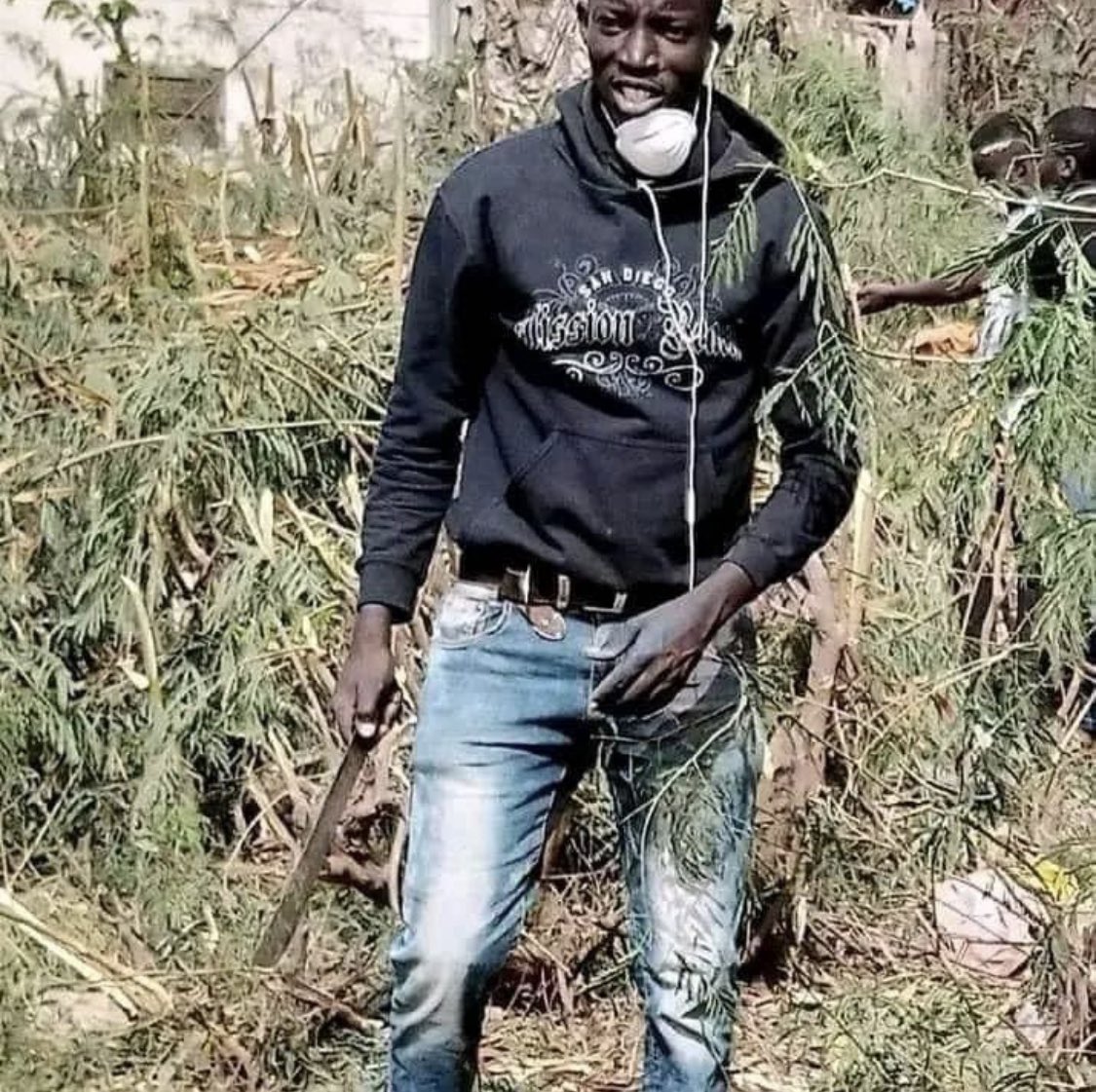 secondair_effet's tweet photo. Liberez aussi ces jeunes #FreeSenegal 🚨✊🏿✊🏿🇸🇳🗳 https://t.co/402yOGqcAD