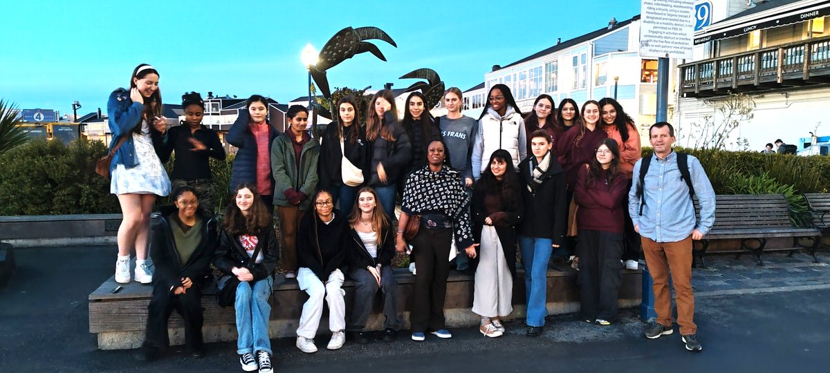 🚀 Our computer science pupils just started an unforgettable trip to Silicon Valley! 🌟 So far they've immersed themselves in the world of innovation, met industry experts, and explored cutting-edge tech. 💻🌉 #SiliconValleyTrip #Fearnothing #Girlsfutureleaader #girlseducation