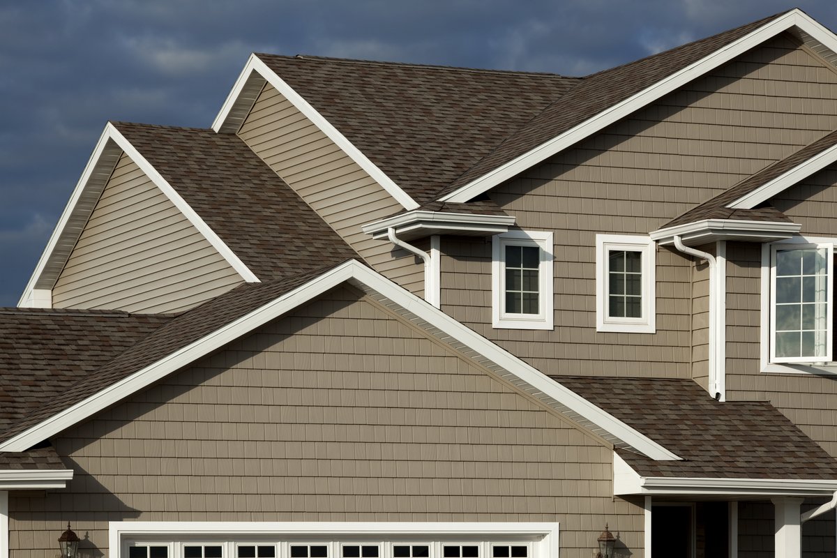 CoolSfl's tweet photo. FEMA: Roofs Built After 2015 Fare Better https://t.co/CtDIq9O7Sy https://t.co/PMfWBoPp8j