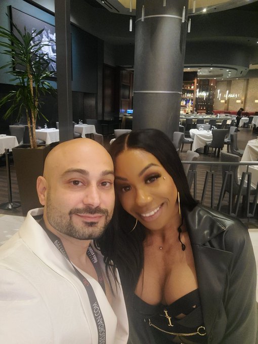 Gayvn awards I met a beautiful Queen @leilani_li  #Leilani https://t.co/g2jtoJDhkh<a class="tags" target="_blank" title="On Twitter" href="/?out=eyJ0eXAiOiJKV1QiLCJhbGciOiJIUzUxMiJ9.eyJpYXQiOjE3MjE1NTMyNjUsImlzcyI6InR3cG9ybnN0YXJzLmNvbSIsIm5iZiI6MTcyMTU1MzI2NSwiZXhwIjoxNzUzMDg5MjY1LCJyZWRpcmVjdF91cmwiOiJodHRwczovL3R3aXR0ZXIuY29tL2xlaWxhbmlfbGkifQ.K2nLw6ovJdHO1xfOO6mHtj09fGexNC_2r4Pw0jTaVd5eZ5-rVDr3BpnkXgXjIvEK0qY63sFcjA100h8MiKDGiQ">@leilani_li</a><a href="/tag/leilani"class="tags"><span>#leilani</span></a>