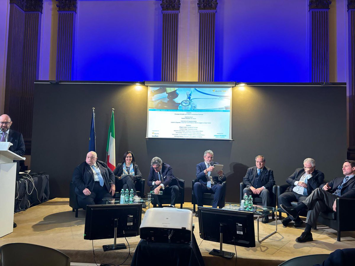 Valoresrl's tweet photo. 🎤 Ieri, 14 febbraio, si è svolto l’incontro: “Colpa medica, verso una sanità ideale: il punto della Commissione ministeriale”. 

🌐 Organizzato da Valore nell’ambito del Valore Club per il “Verticale sanità &amp; innovazione”, l’incontro si è tenuto al palazzo Wedekind 👇🏻 https://t.co/zzkUEBk0H3
