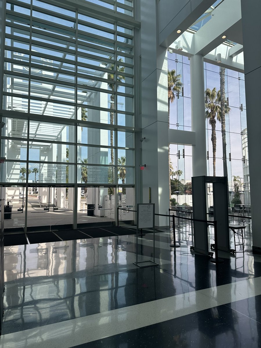 Breakcity716's tweet photo. We made it to the @burbankcardshow super excited to be set up here! Look for content all week! 

#sportscards #footballcards #baseballcards #foryou #panini #paniniamerica #1of1 #basketballcards #topps #toppstradingcards #fanatics #prizm #toppschrome #tradenight #cardshow https://t.co/X31a6f0zl3
