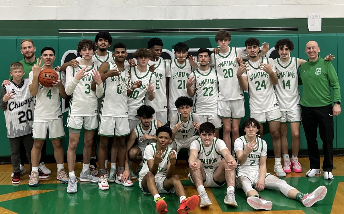 OAK LAWN SHOWS HEART OF A CHAMPION IN WINNING THIRD-STRAIGHT SSC RED TITLE! olchs.org/apps/news/arti…