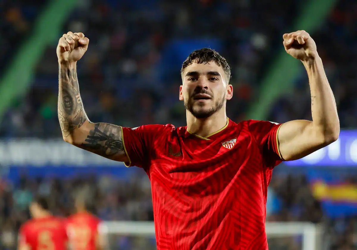 LA IRRUPCIÓN DE ISAAC ROMERO EN 5 TWEETS

El impacto que ha tenido el delantero lebrijano se ha visto reflejado en los resultados y sobre todo en el juego del equipo a partir de su debut en enero. Es la clave de la mejora del Sevilla FC

 <a href="/LaFiligranaSVQ/">La Filigrana</a> 

[Hilo]