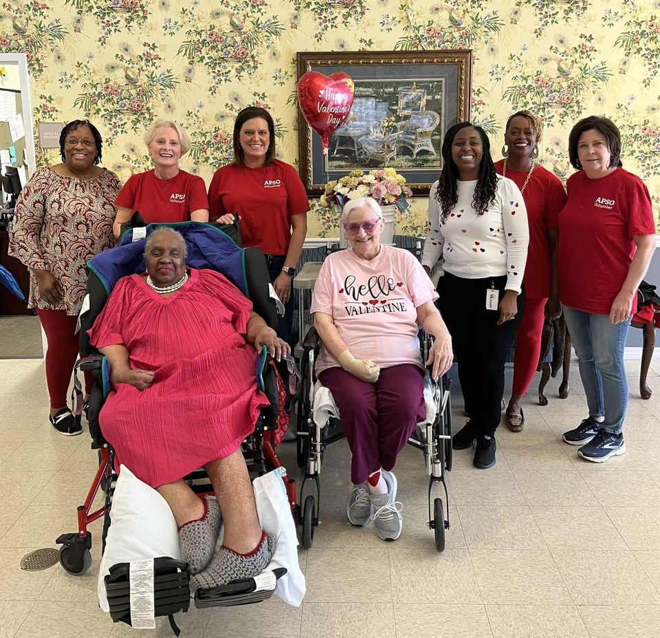 ALPowerFdn's tweet image. Spreading love this Valentine's Day ❤️💐

The E.C. Gaston Chapter of the Alabama Power Service Organization spent the day spreading love throughout 5 local nursing homes, giving over 400 residents beautiful flowers and valentines to celebrate the holiday.  

#APSO #PowerofGood