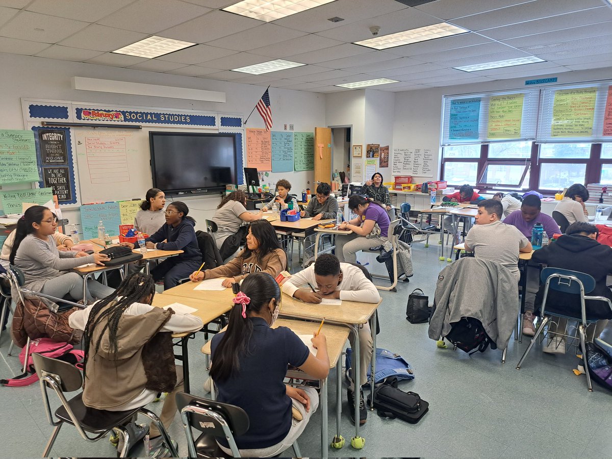 Ss are using a gradual release model to create individual argumentative essays regarding the Shang Dynasty. <a href="/Gerald_Fitzhugh/">Gerald Fitzhugh II, Ed.D. 👌🏾♦️👌🏾♦️KAY</a> <a href="/debraprinc/">debra joseph-charles</a> <a href="/opssocstu/">Orange_SocialStudies</a> <a href="/Guerra_S83/">Sandra Guerra</a>