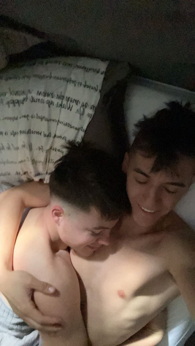 My boyfriend fucked me for Valentine's day and made me post it on OF 😳

Video here 👇
onlyfans.com/itsdannye18/c2