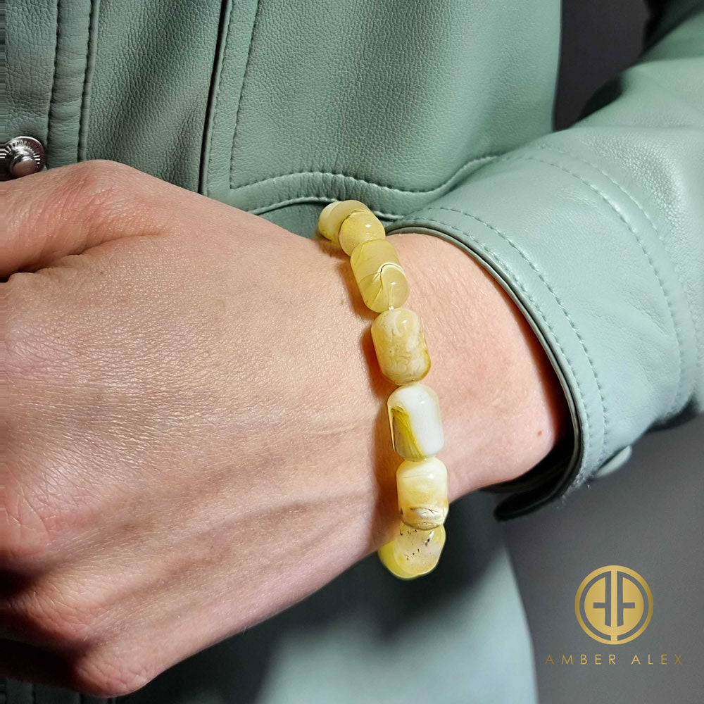 Experience the perfect blend of style and comfort with our amber stretch bracelets. Effortlessly chic, these bracelets adapt to your wrist.
amberalexstore.com/search?type=pr…+

#stretchbracelets #balticamberjewellery #amberalex #amberbracelet #bracelet #wholesalejewelry