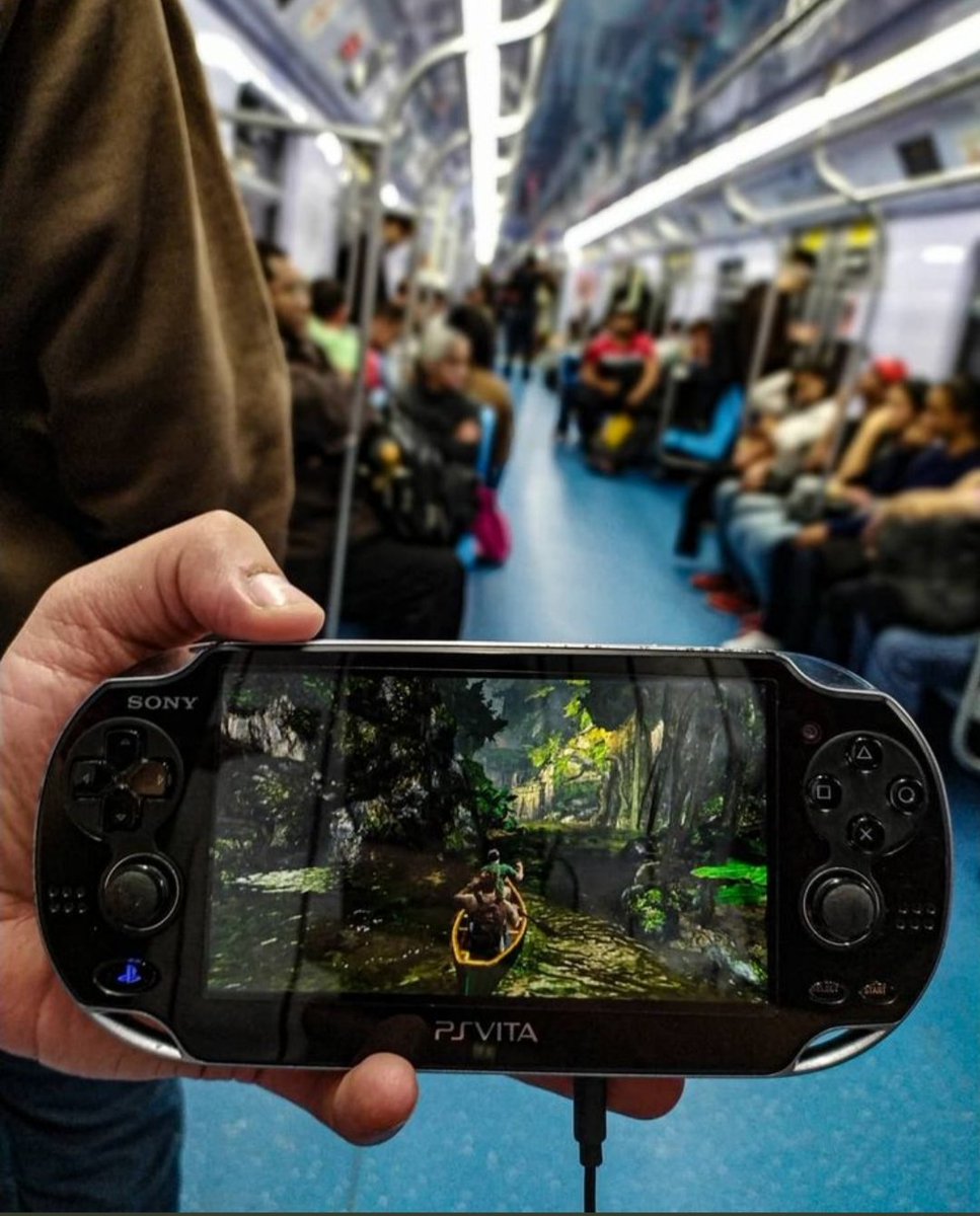 Chozza Games tweet media