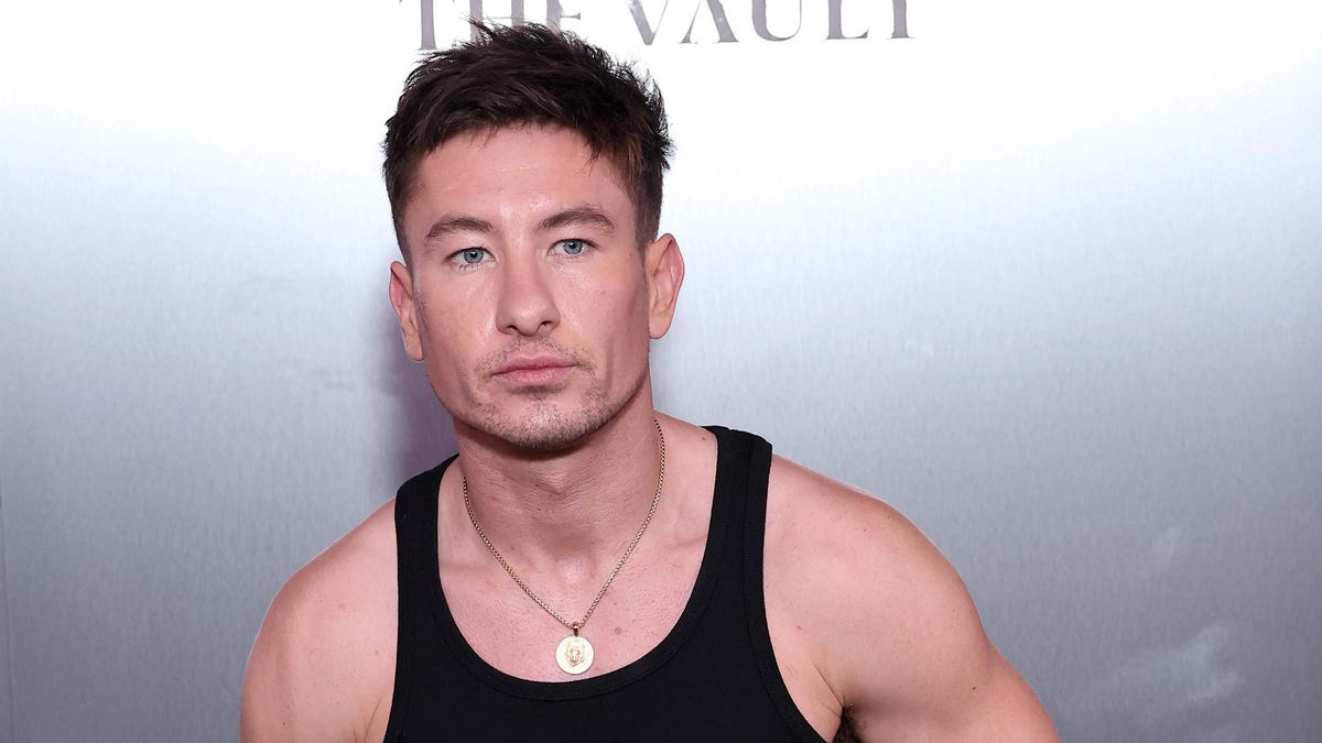 TheAVClub's tweet image. Barry Keoghan to star in Saddam Hussein movie, but he’s not playing Saddam Hussein dlvr.it/T2pJ8P