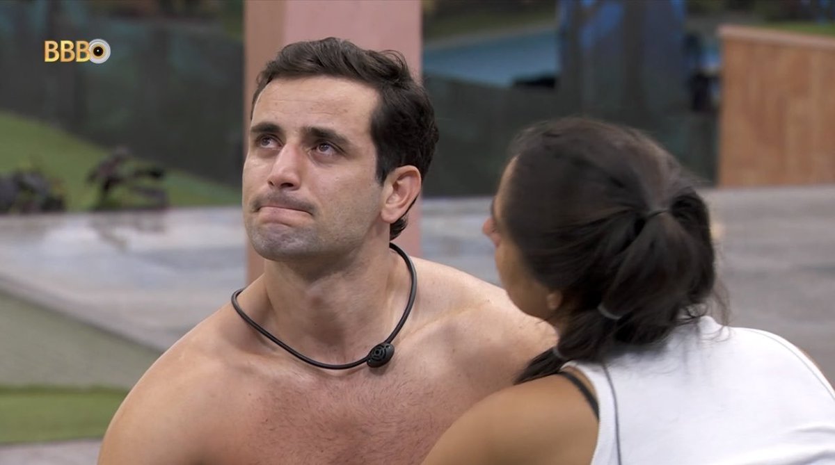 petcafer's tweet photo. o meu maior medo pessoal acaba de acontecer dentro do bbb, a deniziane terminou o namoro com o matteus porque achou ele extremamente feio sem barba https://t.co/eOt9ZJLBj8