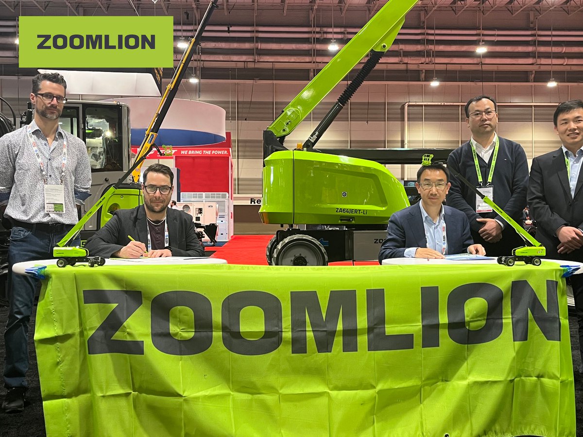 🌟 Gratitude and appreciation! As the #ARAShow 2024 wraps up, #ZOOMLIONACCESS extends heartfelt thanks to our valued clients for purchasing all our showcased products, marking the success of our event with a signing ceremony.