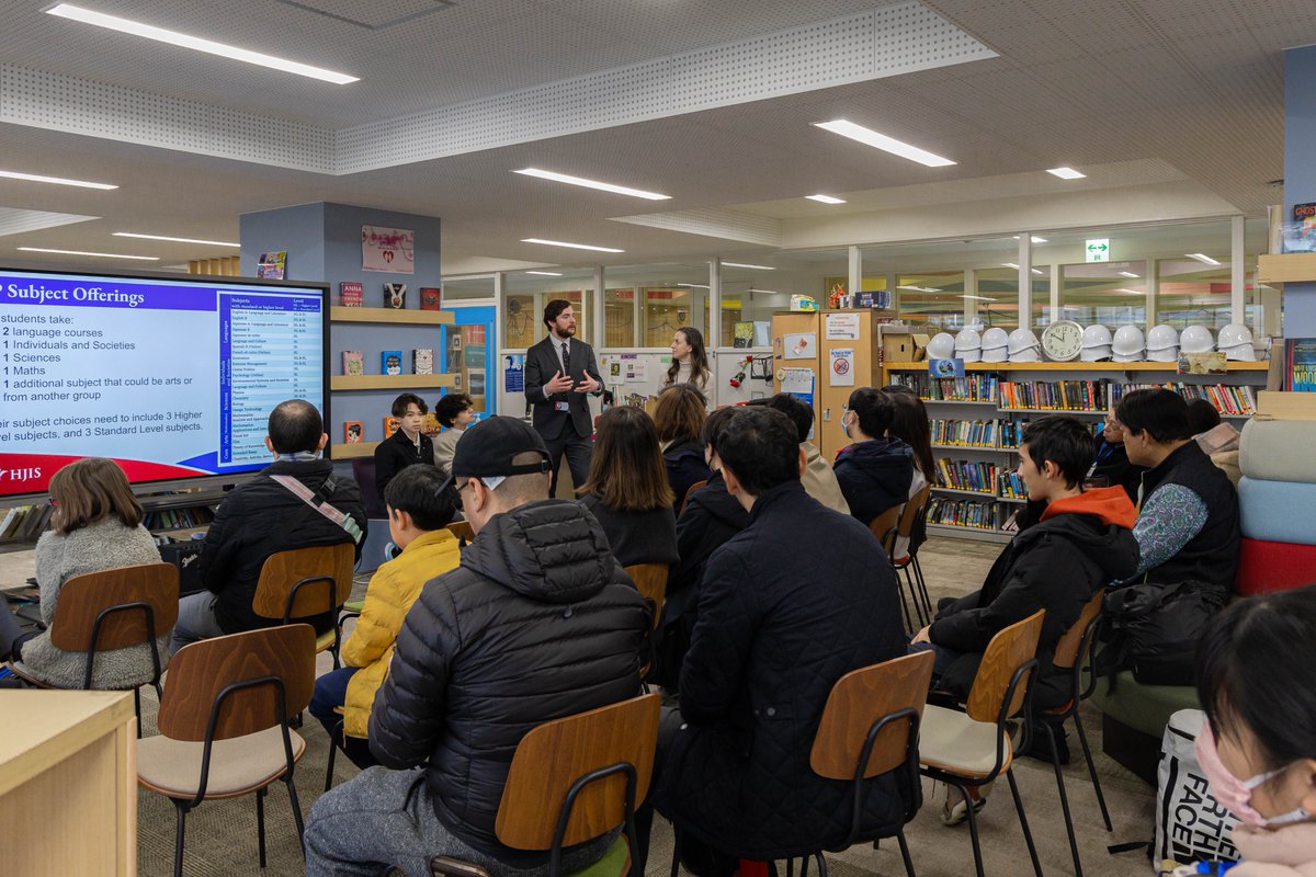 We had our Open House event this morning! Thanks everyone for joining us today. If you were not able to join us today and would like a school tour, please do not hesitate to contact us. Have a great weekend! #hjis #openhouse #hjistogether #joinus