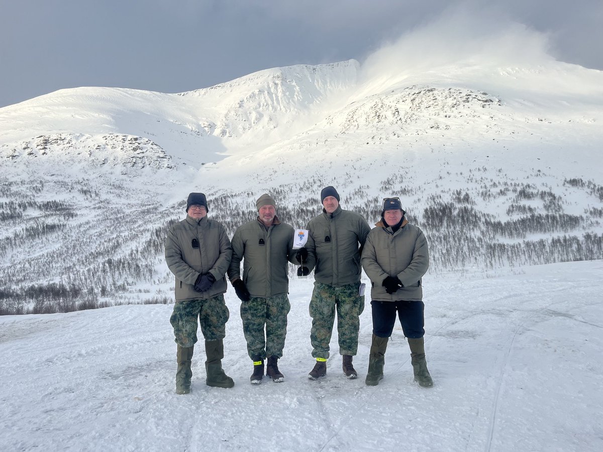 🇳🇱👊🇳🇴 Norway Blåtinden Målselv Yesterday, under the auspices of Dutch Ambassador Groffen and Defence Attaché KTZ de Groot, the official job change of the NLMC Marine Corps Liaison Officer in (Troms og Finnmark) Norway 🇳🇴 took place. 'Nordic liaison officers'.