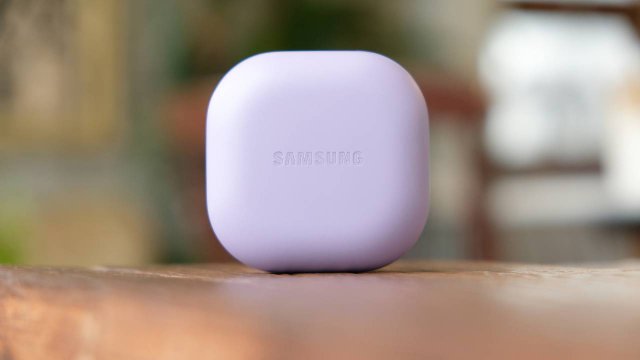 FastwebPlus's tweet image. Galaxy Buds, con l&apos;aggiornamento arrivano nuove funzioni AI dlvr.it/T37VQk