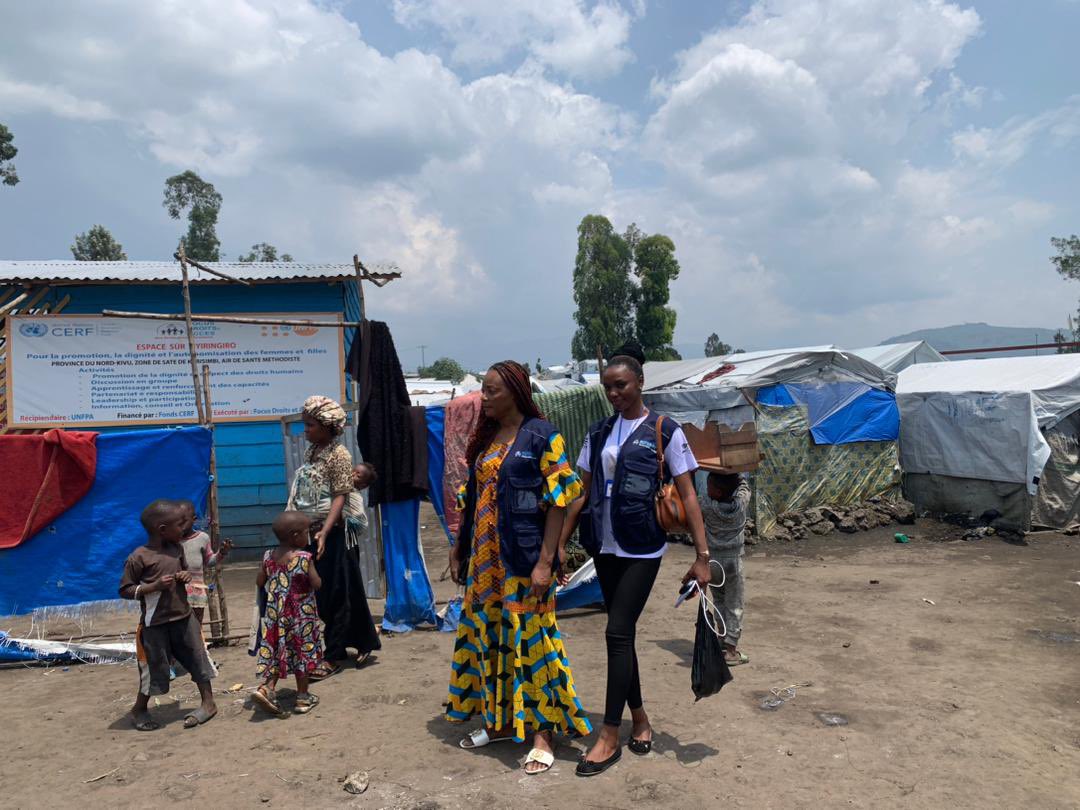 refednordkivu's tweet image. #Crise Humanitaire à l'#Est de la RDC 
le #REFED-NK encadre les femmes dans le site de Bushagara pour une prise en charge psychosocial et socio économique en vue de renforcer leur résilience dans cette période de #Guerre! 
#PeaceForDRC
#NonauxVBG dans les sites de déplacés!