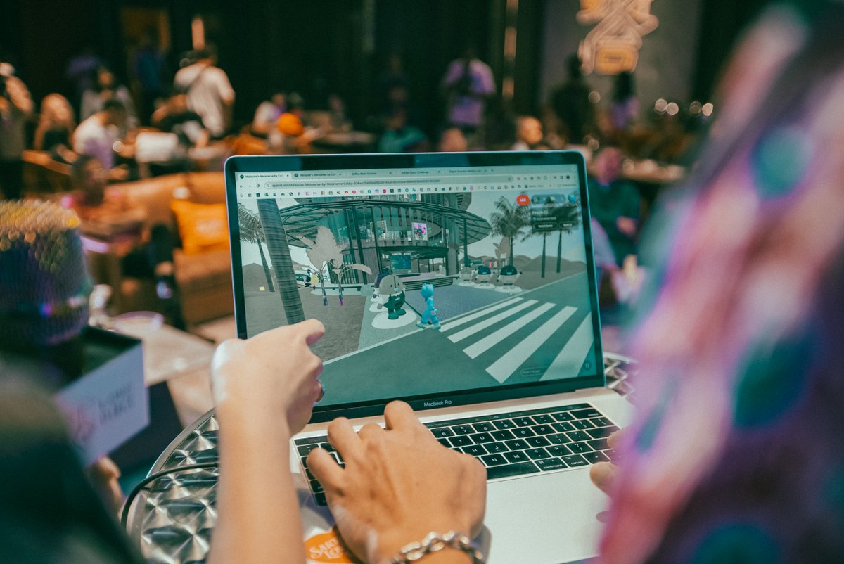 Colorverse Official tweet media