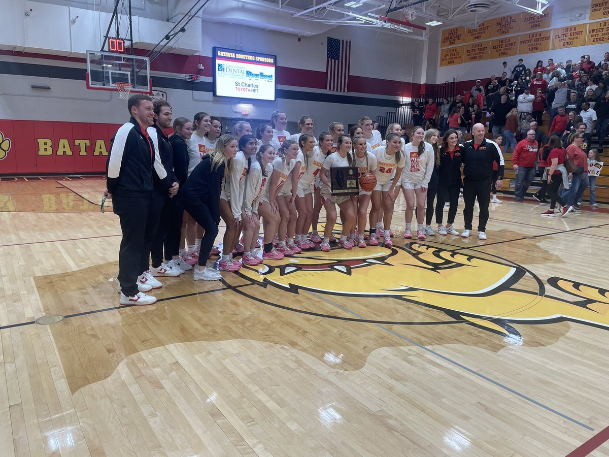 Your sectional champs! <a href="/BHS_GirlsBsktbl/">Batavia Girls Bball</a>
