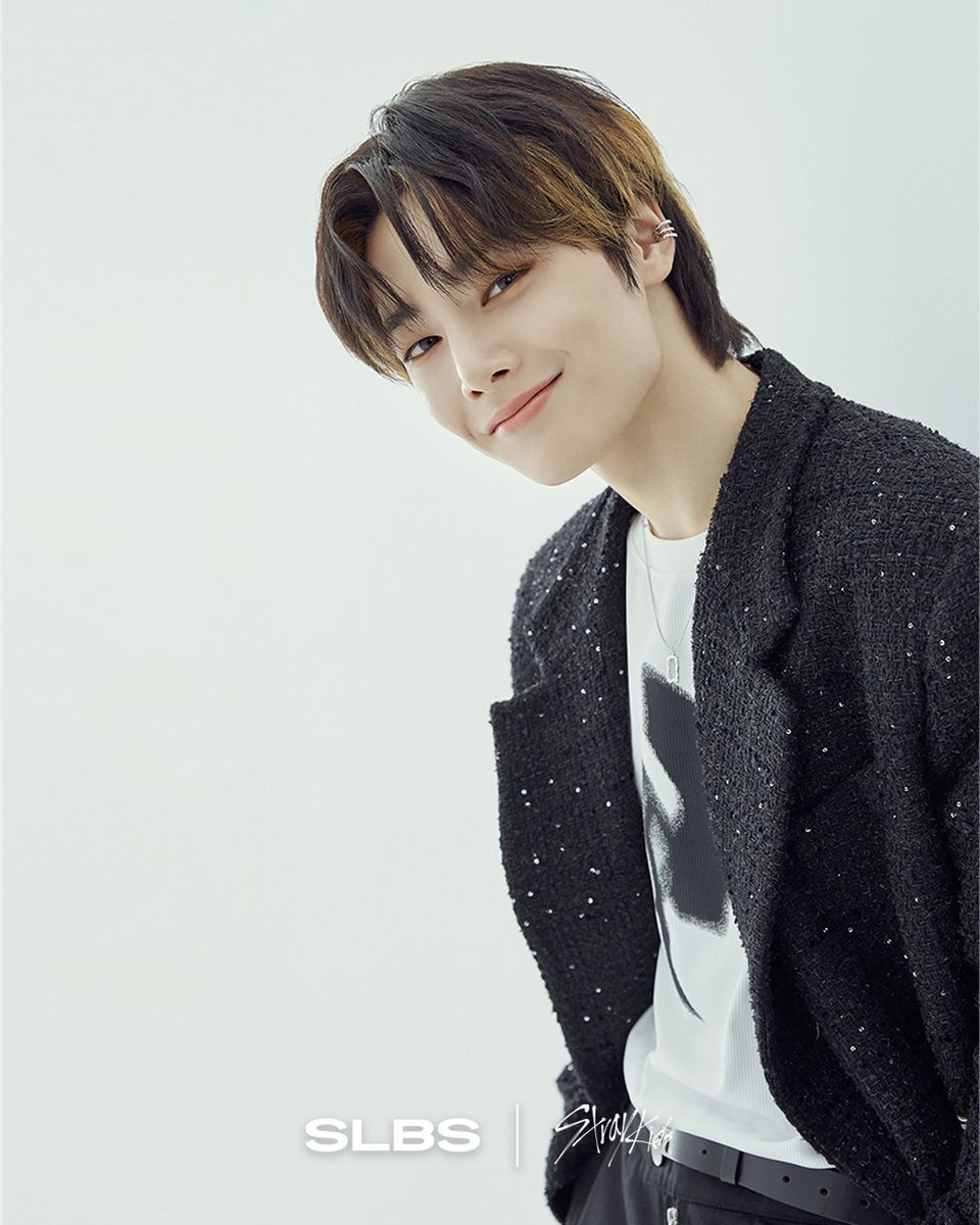 slbsstudio's tweet photo. For those who can't visit our stores, enjoy our special collaboration with Stray Kids online, at [https://t.co/KTZhclTrEk]! At [https://t.co/KTZhclTrEk] we ship to more than 200 countries, and special giveaways are ongoing so please come check us out if you haven't YET!

🎁https://t.co/KTZhclTrEk special promo
· Purchase USD 50 or more of SLBS x Stray Kids collab accessories and win 1 random photocard
· (EXCLUSIVE) Free shipping for any orders over USD 150

Some accessories are already sold out (thanks to STAYs everwhere all around the world), but we will have them back in stock shortly, so keep your eyes on them!
@Stray_Kids @Stray_Kids_JP @slbsstudio #SLBS #SLBSStudio #StrayKids #SKZOO #SKZ #Youmakestraykidsstay #스트레이키즈 #스키즈 #스키주 #samsung #galaxy #ExpressImpressSLBS #GalaxyS24 #SLBSSHOP #SLBSGLOBAL #SLBSJP #SLBSINLA