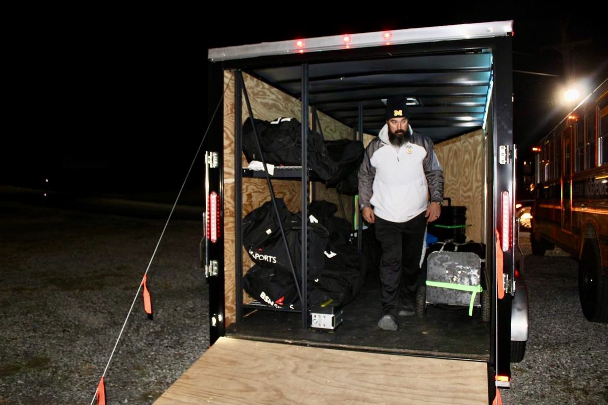 Thank you to the QB Club for purchasing a much needed trailer to haul equipment for the team last season! Thanks to @CoachBuff54 for pulling it!