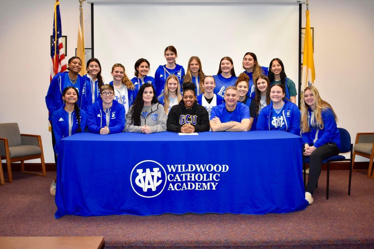 Congratulations to <a href="/Destiny04036741/">Destiny Wallace</a> on her commitment as a future student and basketball player at Georgian Court University!! We are so proud of you! 🚾💙🏀
<a href="/GCULionswbb/">GCU WBB</a>