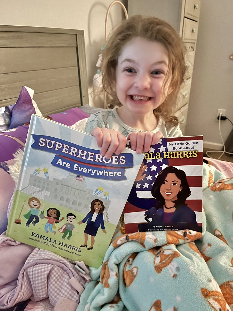 KristinRP27's tweet photo. Hey, @VP, I’m coming to DC this weekend for a conference on Medicare, where can I get some @KamalaHarris gear for this fan, back home in Michigan. https://t.co/c39rO2VEZB