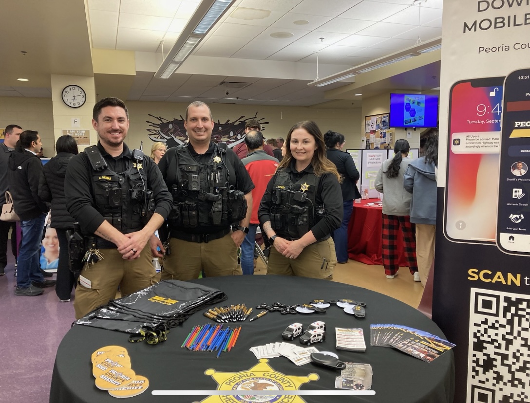 PCSO has a great booth tonight at Dunlap High School’s Regional Career Fair! The event ends at 8:00, but you can always check out our employment opportunities at peoriacounty.gov/467/Career-Inf…