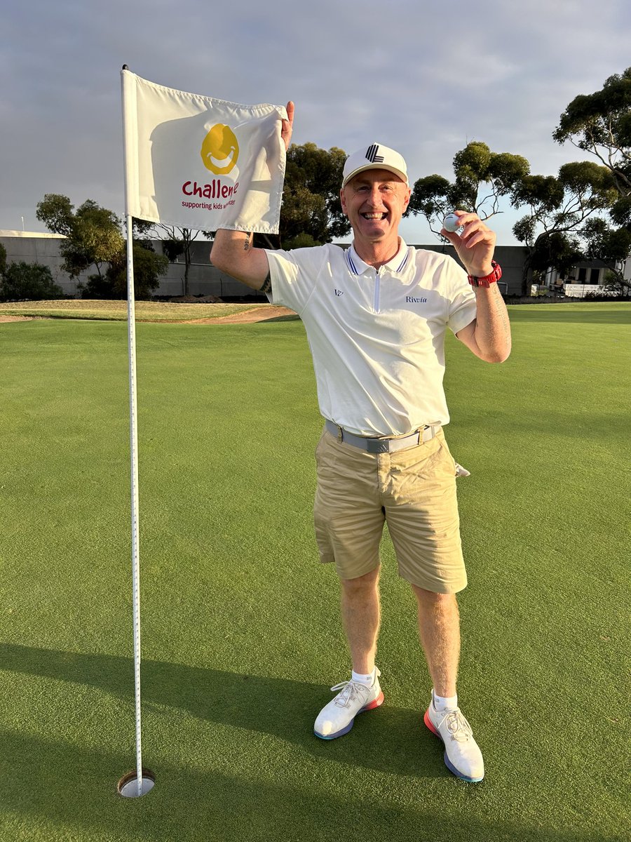 rich__fogarty's tweet photo. FIRST HOLE, FIRST SHOT 💥 HOLE IN ONE ⛳️🏌🏻‍♂️🏆 #firstholeinone https://t.co/yJDd5U3OEX
