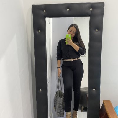 Mariaelenasant_'s tweet photo. #NuevaFotoDePerfil https://t.co/QYR5M1aT8s