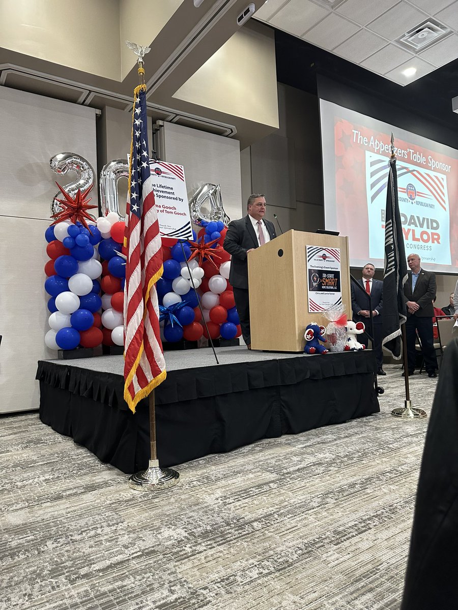 WilkinForOhio's tweet photo. What a great venue and a great turnout here at the Gallia County Lincoln-Reagan Day Dinner. I am proud to know and represent outstanding Americans like you and with your vote I will continue to produce real results for Southern Ohio as your next Congressman! https://t.co/fo7s8LVy1w