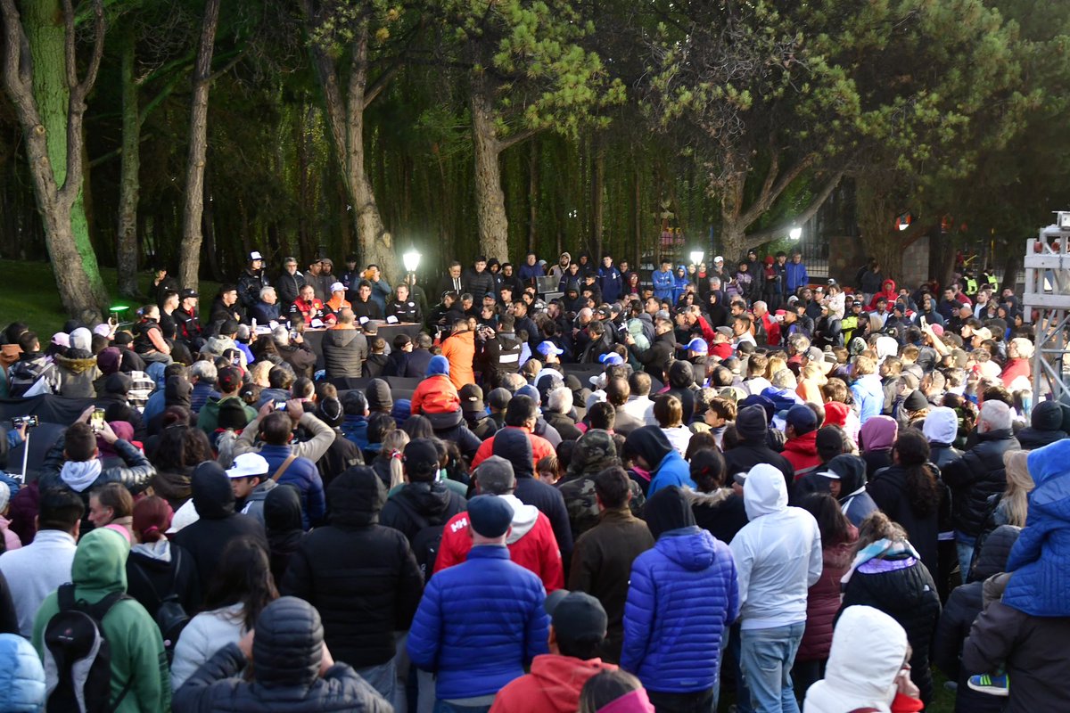 actcargentina's tweet photo. El TC puso primera 🤩
Se presentó el #GPShellHelix en la conferencia de prensa realizada en El Calafate 🙌🏼
📸 Prensa ACTC https://t.co/Z3vWQa2z0f