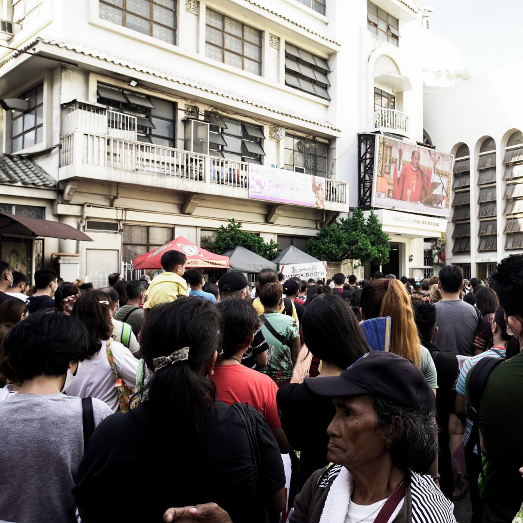 flipspacestudio's tweet image. Our way to the project site. Weekly gatherings at Quiapo Church pose a challenge to the ingress and egress of both materials and manpower.

#flipspace #architectureph #constructionph #renovation #quiapo #quiapochurch #manilacity