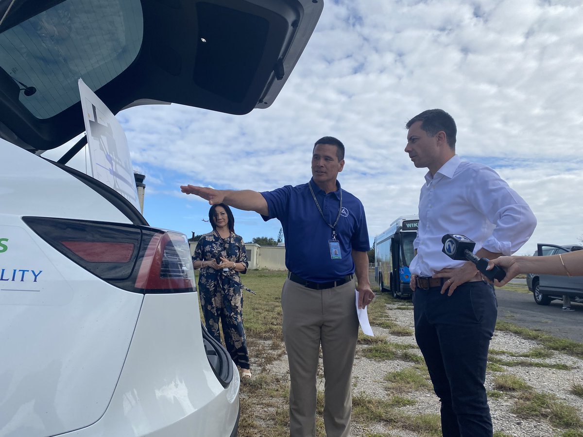 Marcel Honore (@marcelhonore) on Twitter photo .<a href="/DOTHawaii/">Hawaii DOT</a> Director Ed Sniffen briefs <a href="/SecretaryPete/">Secretary Pete Buttigieg</a> on airport upgrades out on the HNL tarmac <a href="/CivilBeat/">Honolulu Civil Beat</a> .<a href="/DOTHawaii/">Hawaii DOT</a> Director Ed Sniffen briefs <a href="/SecretaryPete/">Secretary Pete Buttigieg</a> on airport upgrades out on the HNL tarmac <a href="/CivilBeat/">Honolulu Civil Beat</a>
