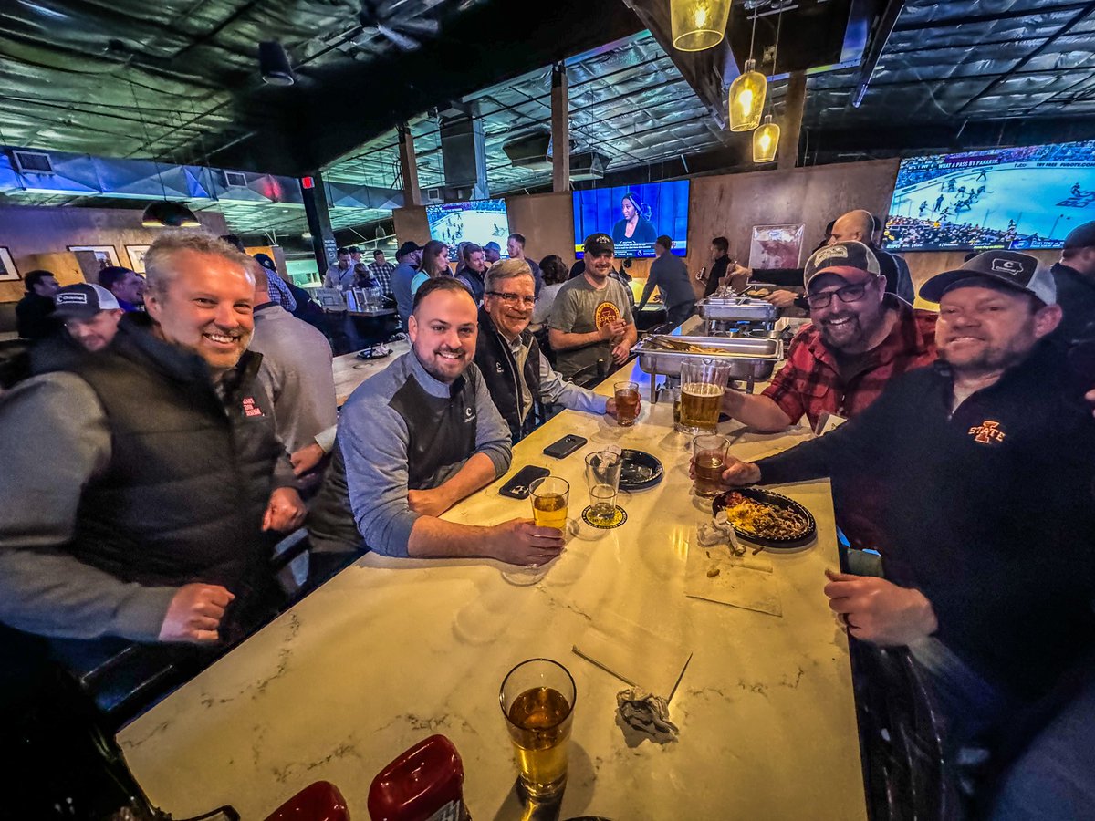 ChrisMWilliams's tweet photo. I absolutely love representing @IowaEverywhere at @Iowa_Channel events around our state. Some salt of the earth dudes right here and we couldn’t do what we do without them. #spreadyourseed https://t.co/hCLOqPN7Fq
