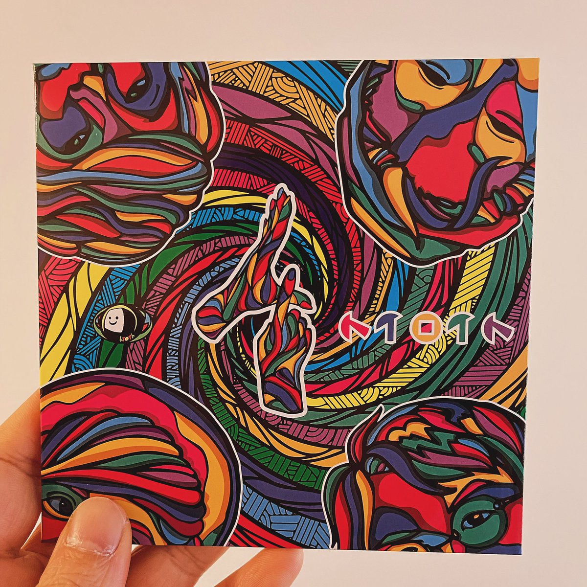 トイロイト tweet media