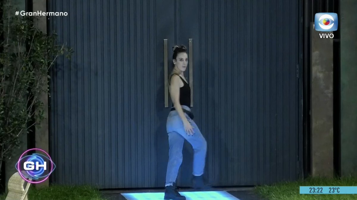 eeemiliano's tweet photo. ¿Qué les pareció Coy la hermana de Furia?

#GranHermano https://t.co/ChVp8tpecT