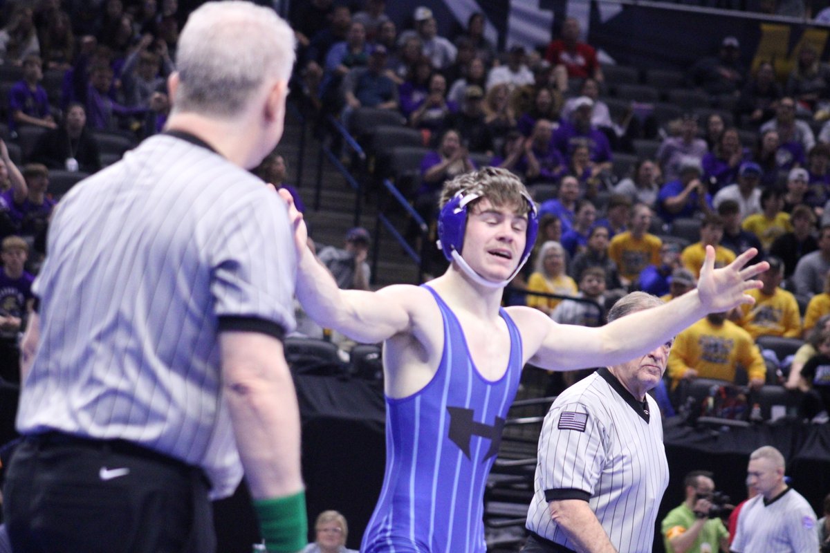 ByJoeAndrews's tweet photo. A championship celebration from @HoldenWrestling's  @daylen_greene06.

More from Columbia to come online later tonight and in Tuesday's print edition of the Warrensburg Star-Journal https://t.co/7xoMsuveiI