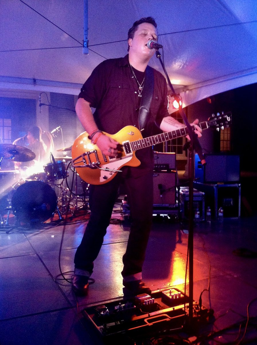 samdonnell4's tweet photo. @KVanValkenburg Nice words, Kevin. Here’s one for ya. September 2012 at a frat party. Absolute treat https://t.co/dPq7iT5fYe