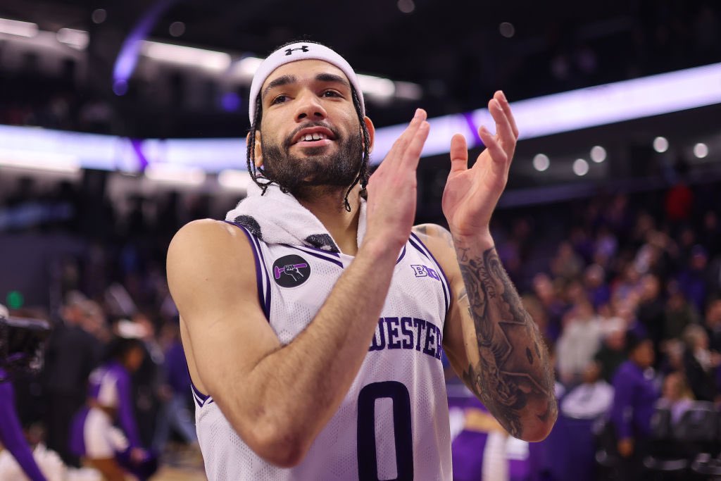 Matt_Fortuna's tweet photo. There are 14 (current) Big Ten teams.

Two brothers are the all-time leading scorers at two of them.

Very cool. https://t.co/Mw7M1FgZ71